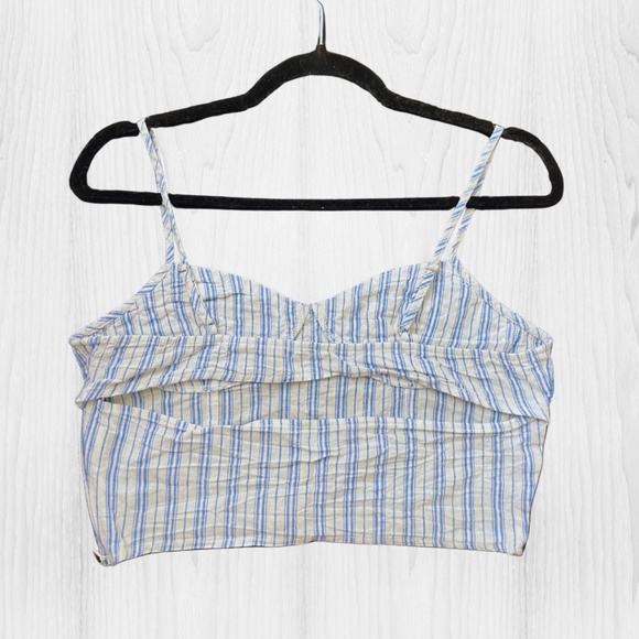 Forever 21 Striped Cutout Cropped Cami - Size Medium - Picture 7 of 7